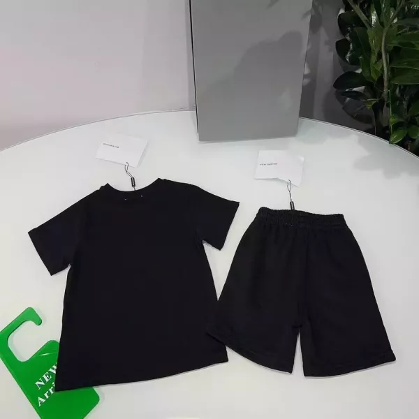 발렌시아가 키즈 자수 반소매 세트