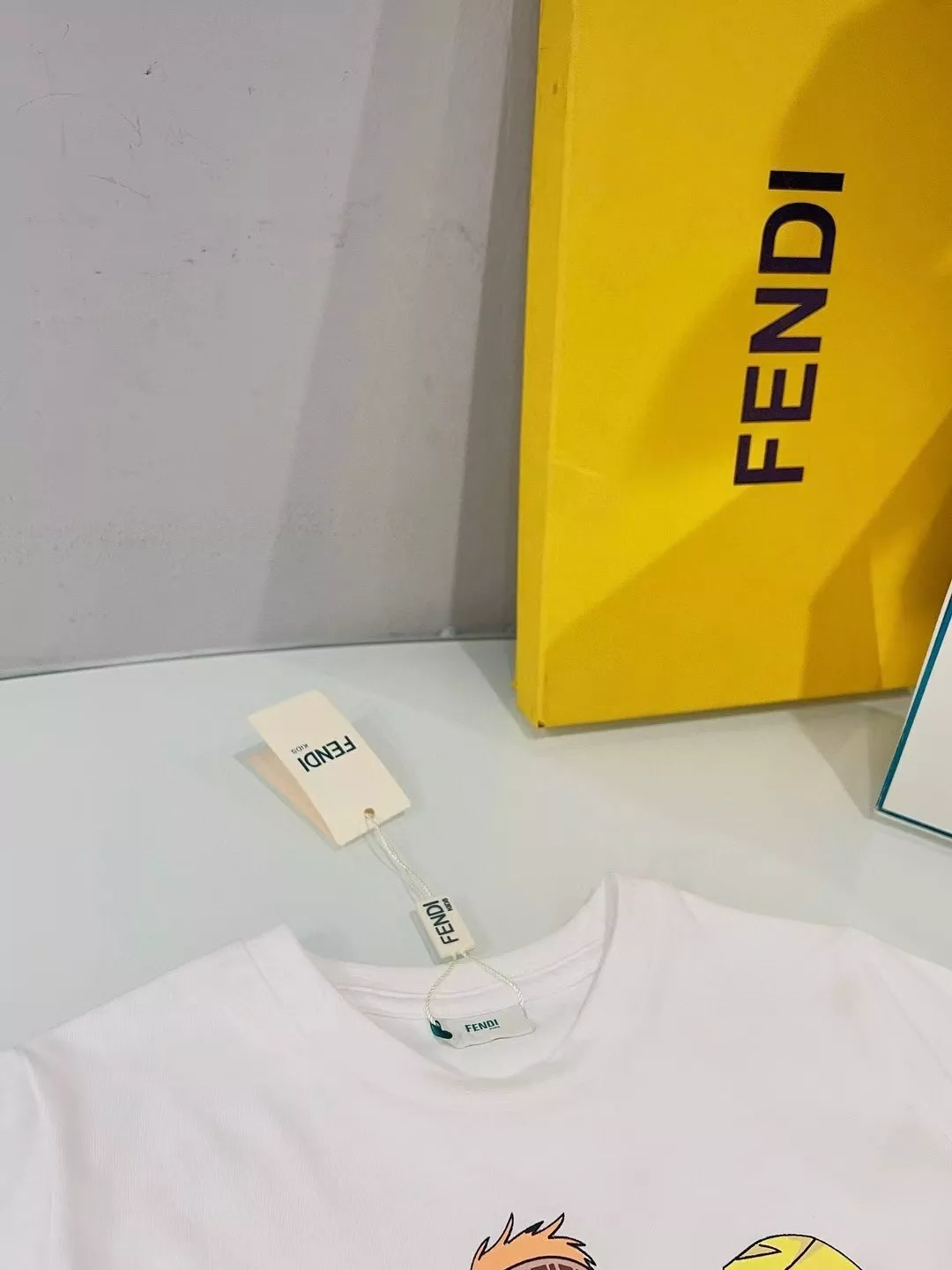 펜디 키즈 프린팅 반소매 티셔츠 상세 이미지 4