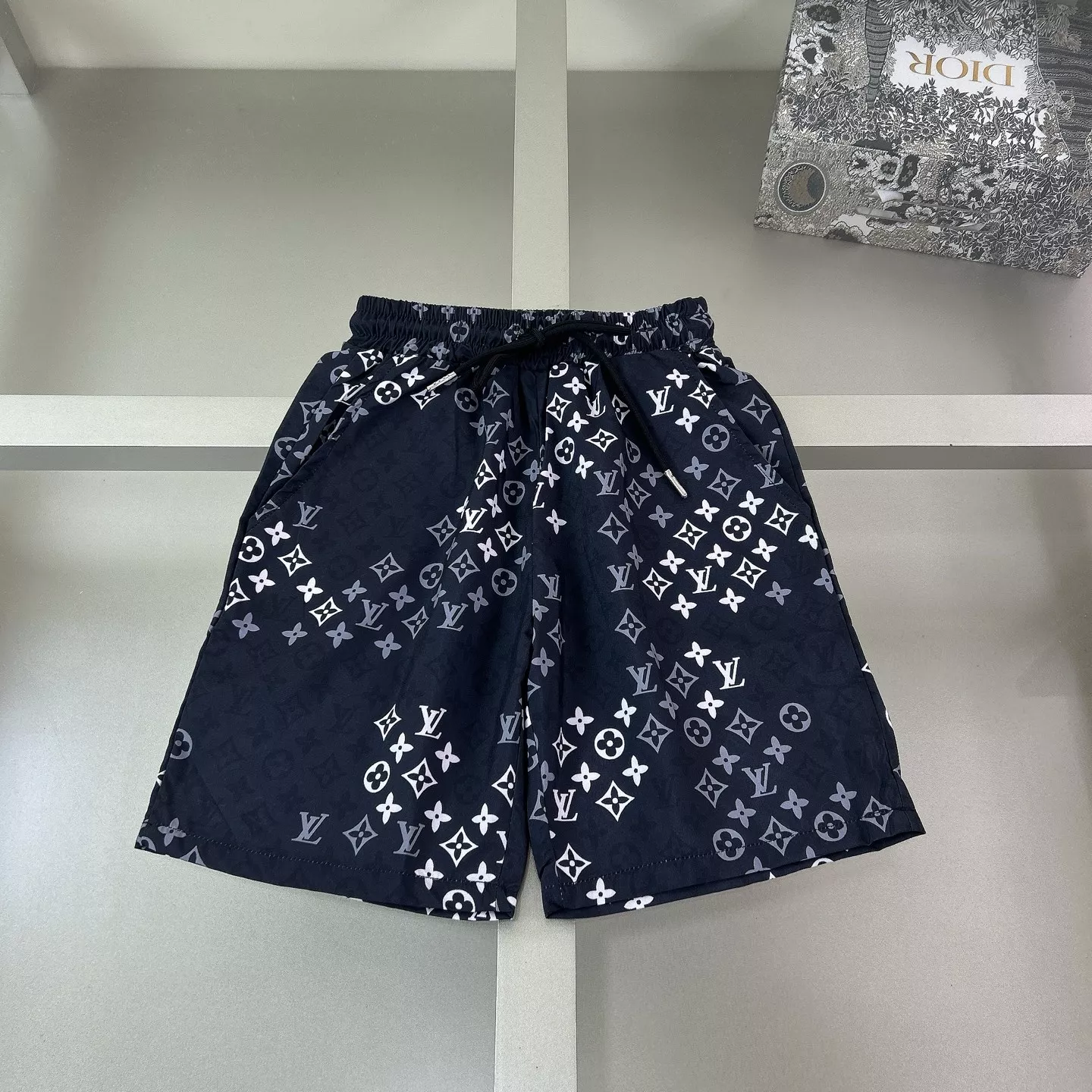 루이비통 아동 카라 셔츠 반팔 세트 상세 이미지 9