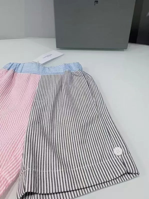 톰브라운 버블 시어서커 배색 반바지 상세 이미지 3