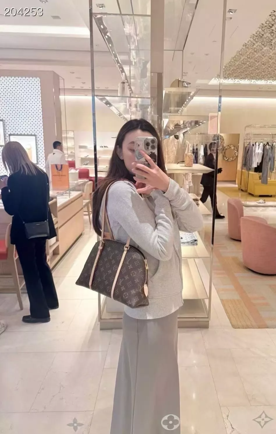 루이비통 스퀘어 숄더 핸드백 상세 이미지 16