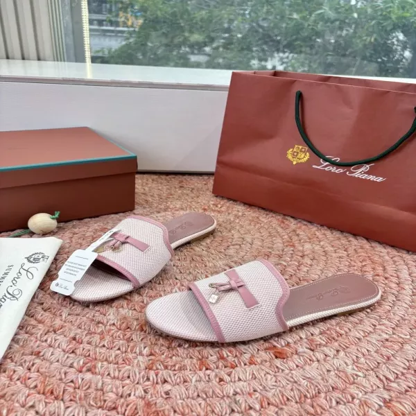 로로피아나 참 장식 린넨 캔버스 슬리퍼