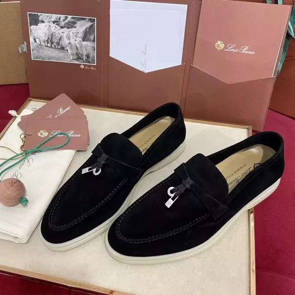 로로피아나 클래식 테슬리스 평底 로퍼