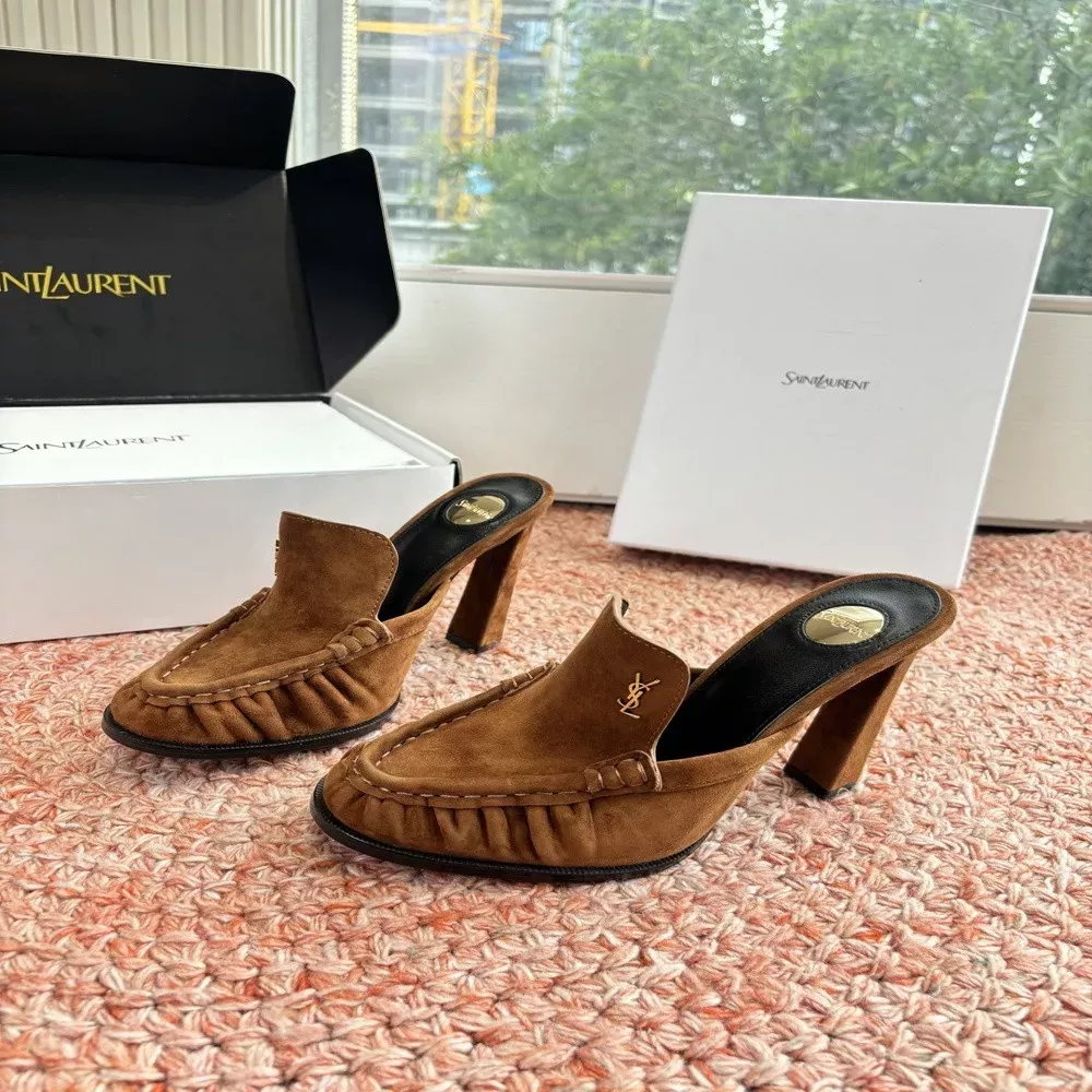입생로랑 YSL 스몰 로고 힐 로퍼 뮬