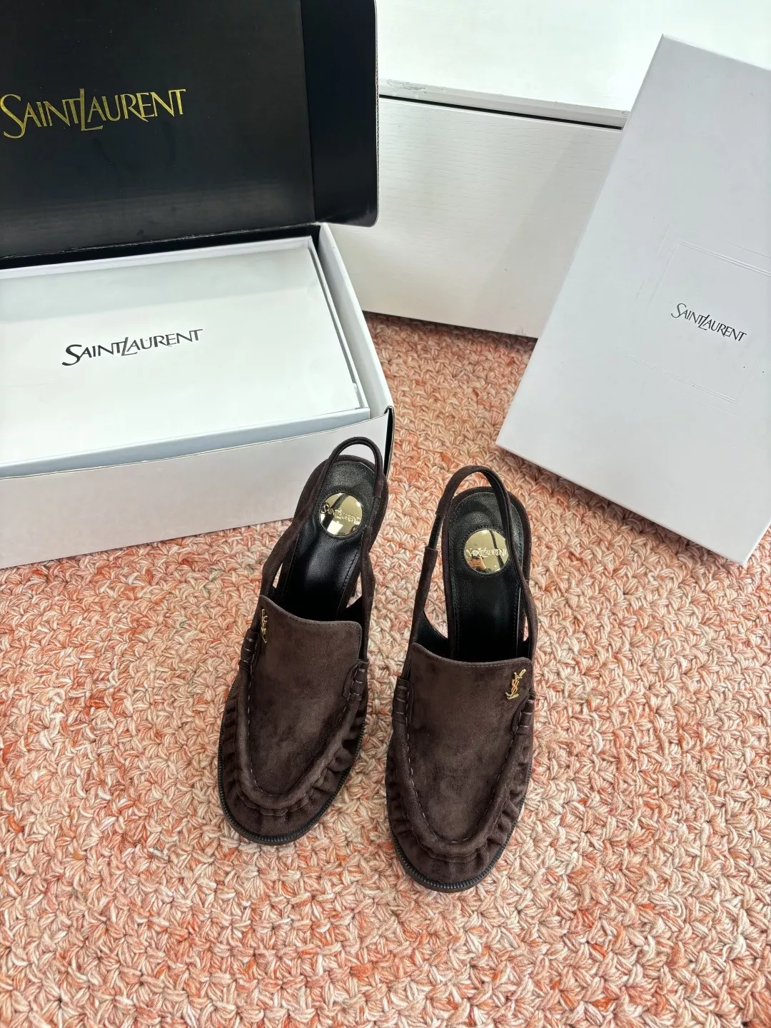 입생로랑 YSL 로고 하이힐 로퍼 뮬 상세 이미지 1