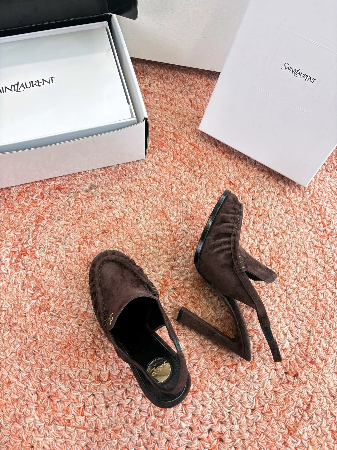 입생로랑 YSL 로고 하이힐 로퍼 뮬 상세 이미지 6