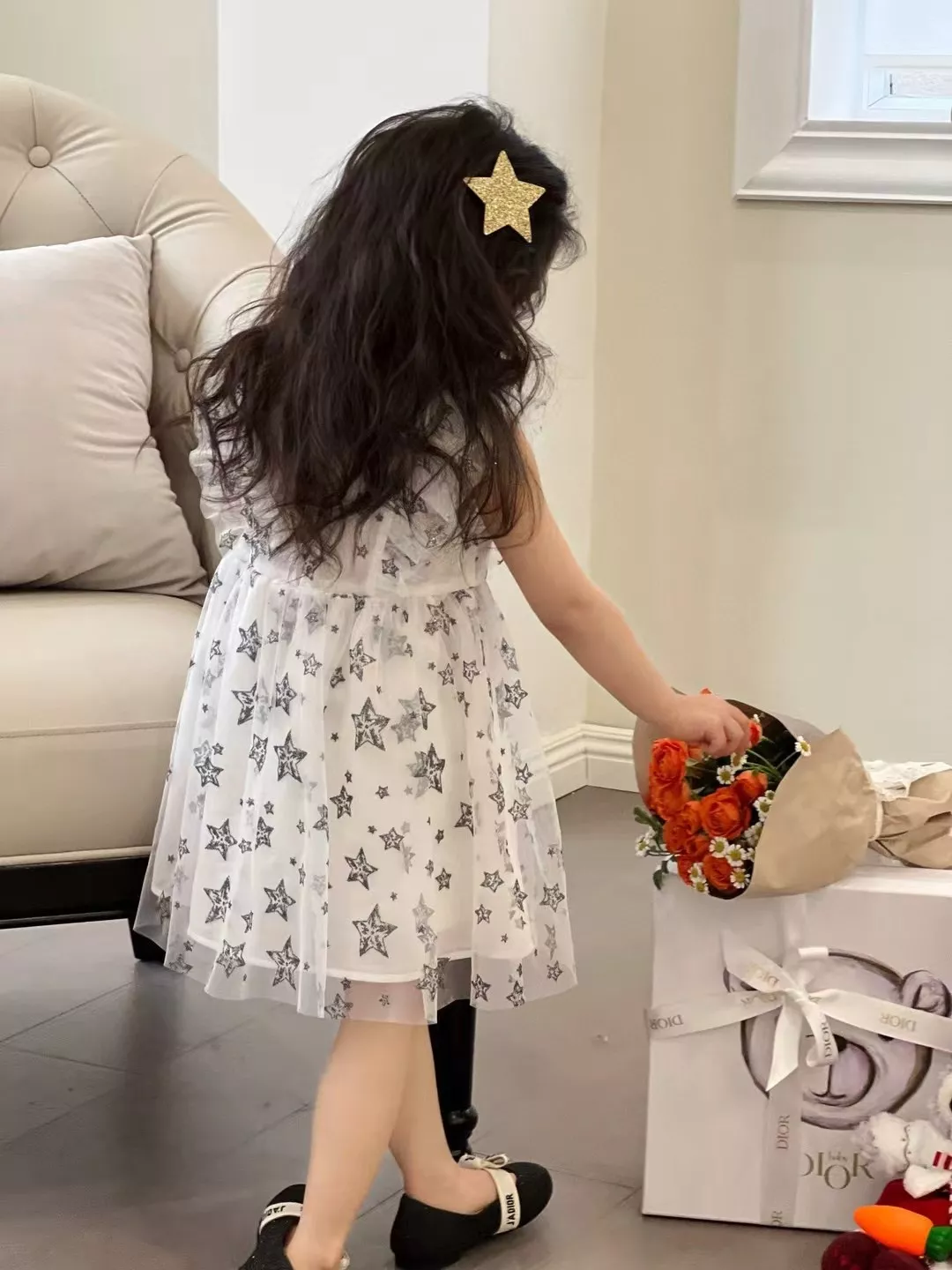 디올 자수 로고 더블 메쉬 드레스 상세 이미지 24