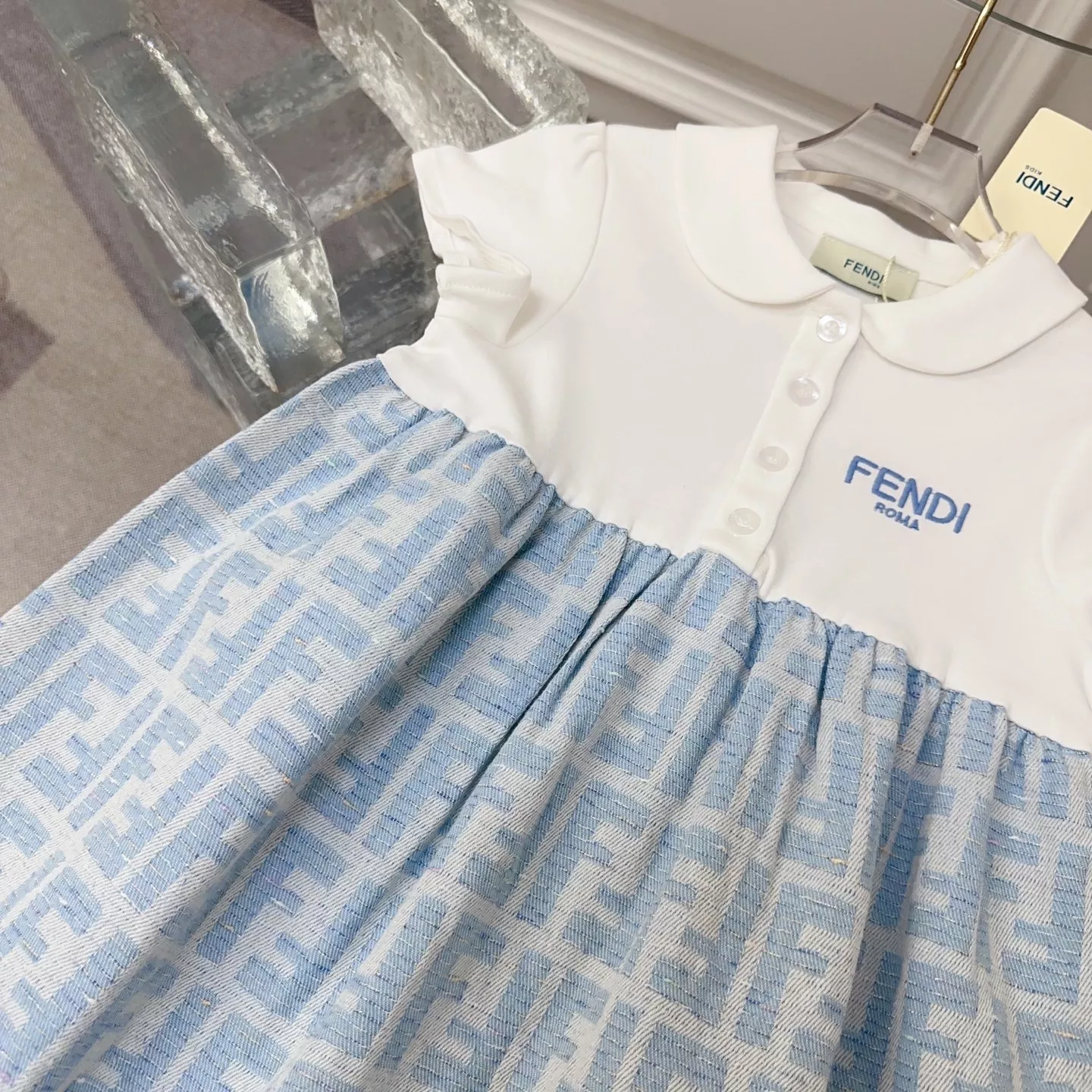 펜디 배색 카라 원피스 상세 이미지 5