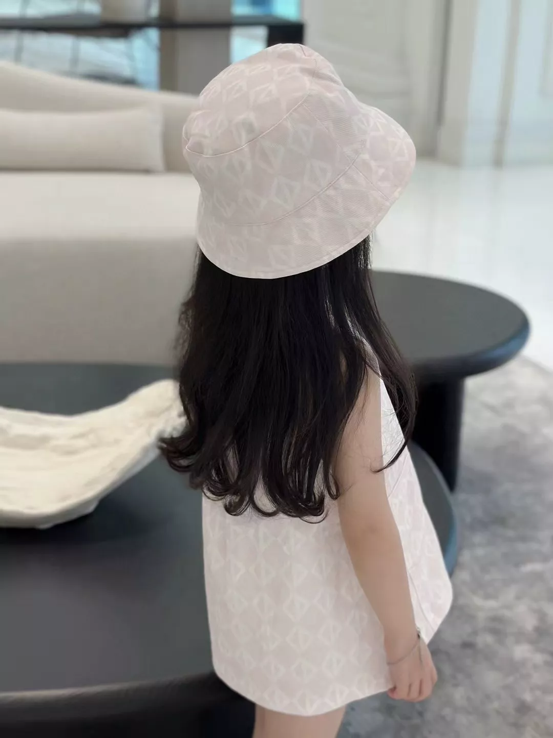 디올 아동 민소매 자카드 원피스 상세 이미지 15