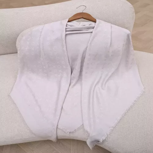루이비통 모노그램 클래식 실크 울 숄