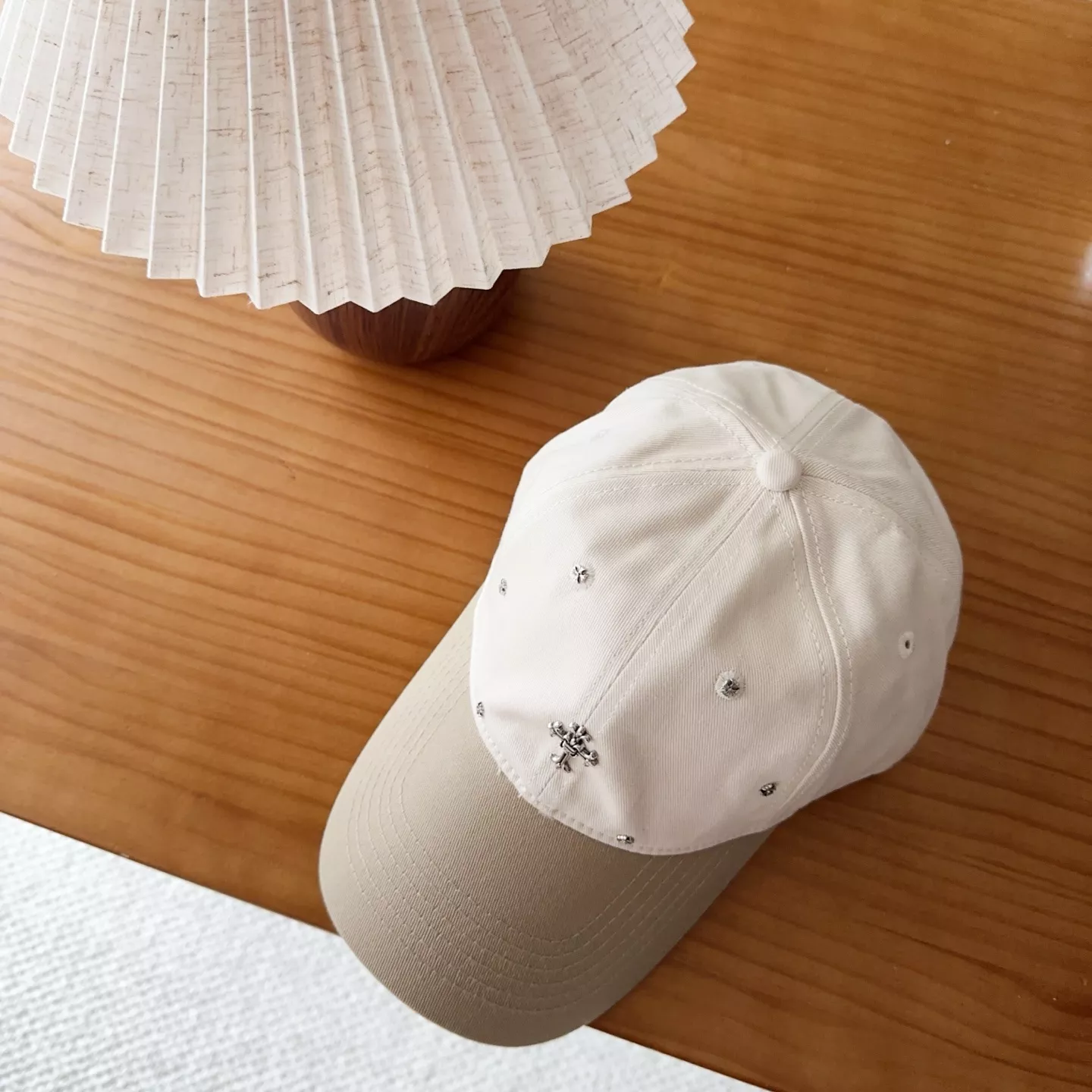 크롬하츠 빈티지 디스트로이드 배색 캡 상세 이미지 3