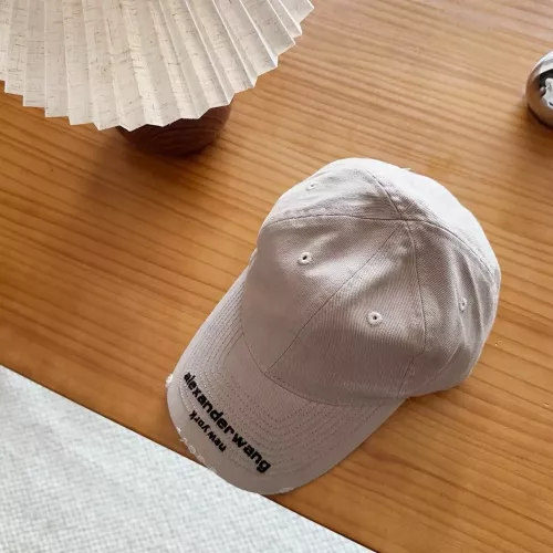 알렉산더왕 자수 로고 포인트 모자