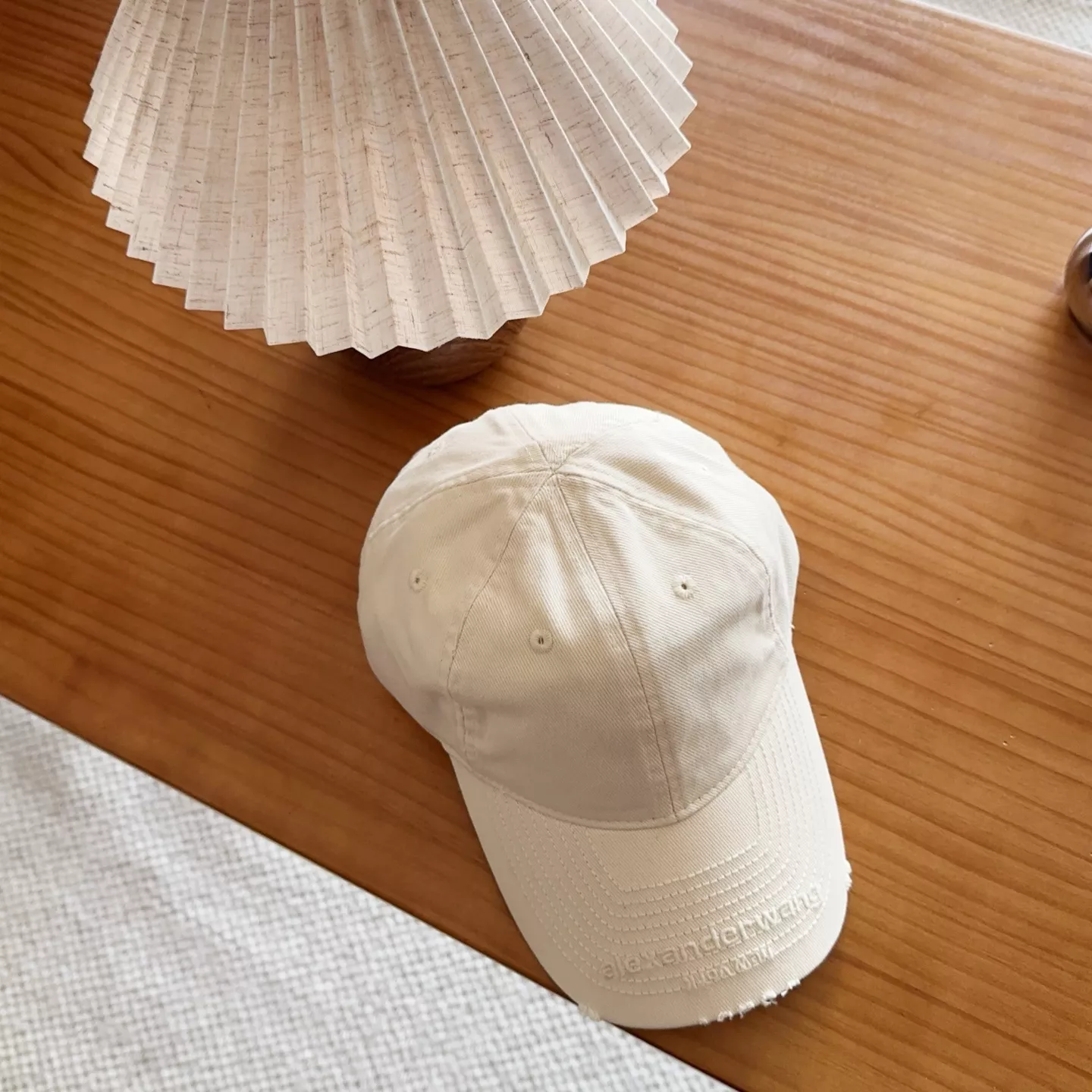 알렉산더왕 로고 포인트 데일리 모자 상세 이미지 4