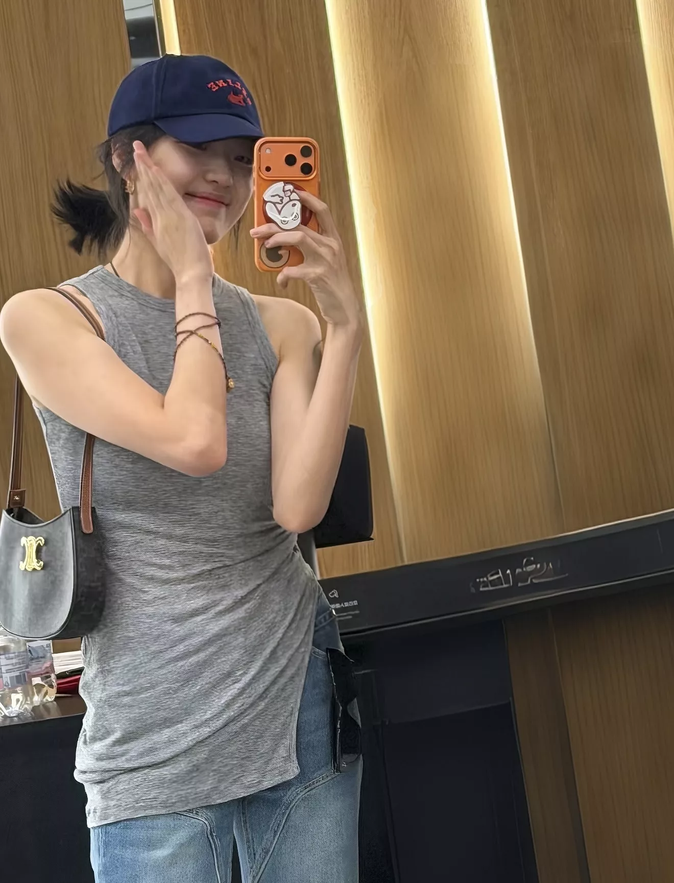 셀린느 C 로고 자수 베이스볼 캡 상세 이미지 1