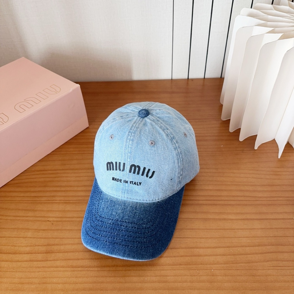 미우미우 배색 데님 캡