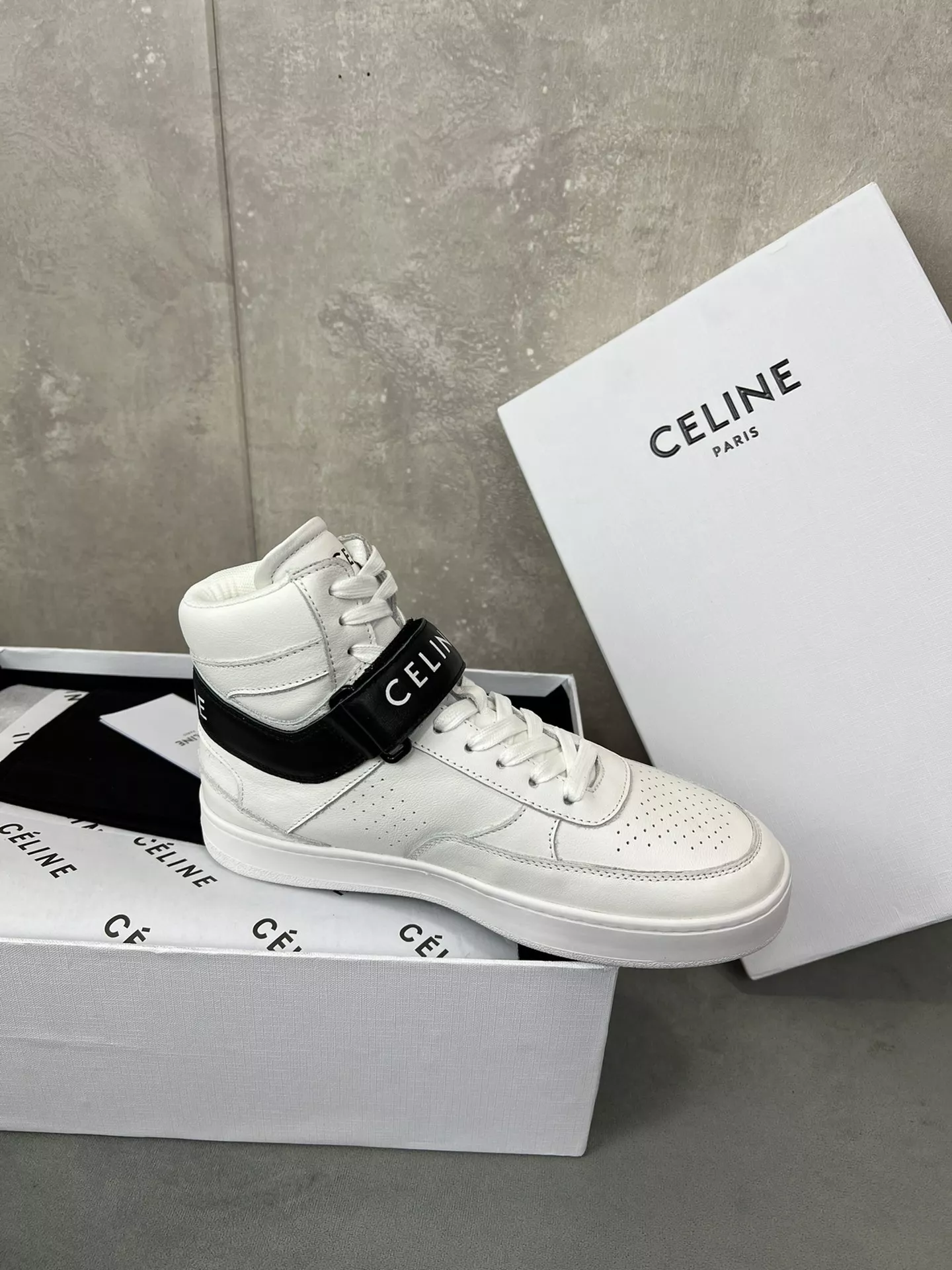 셀린느 팬더 배색 하이탑 운동화 상세 이미지 5
