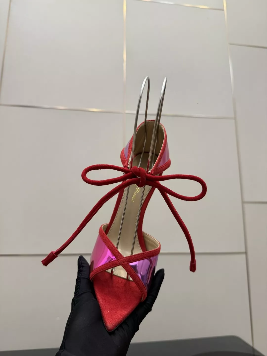 아쿠아주라 메탈릭 스트랩 하이힐 샌들 상세 이미지 9