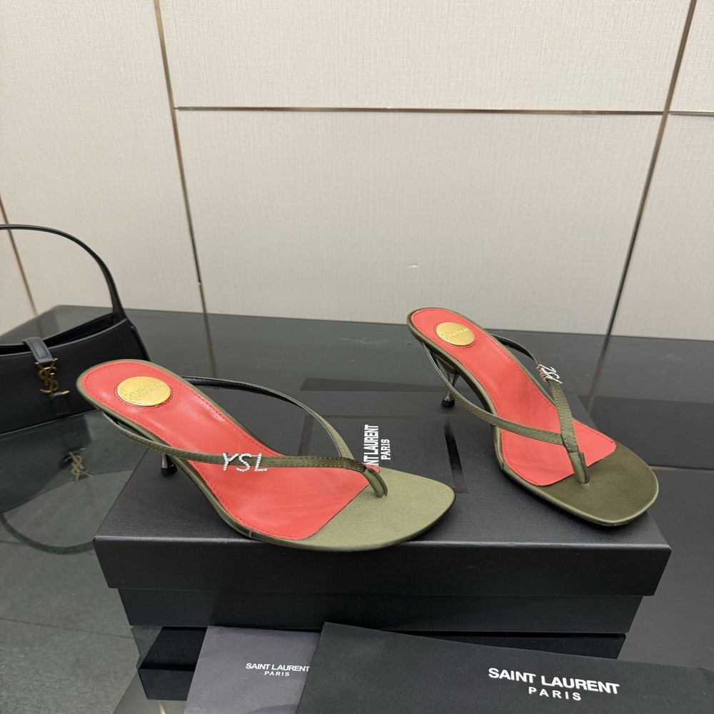 입생로랑 YSL 메탈 로고 하이힐 플립플랍