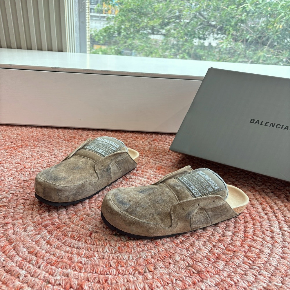 발렌시아가 덤보 뮬 슈즈