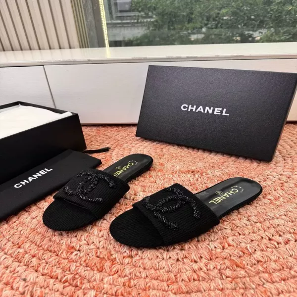샤넬 더블씨 장식 오픈토 슬리퍼