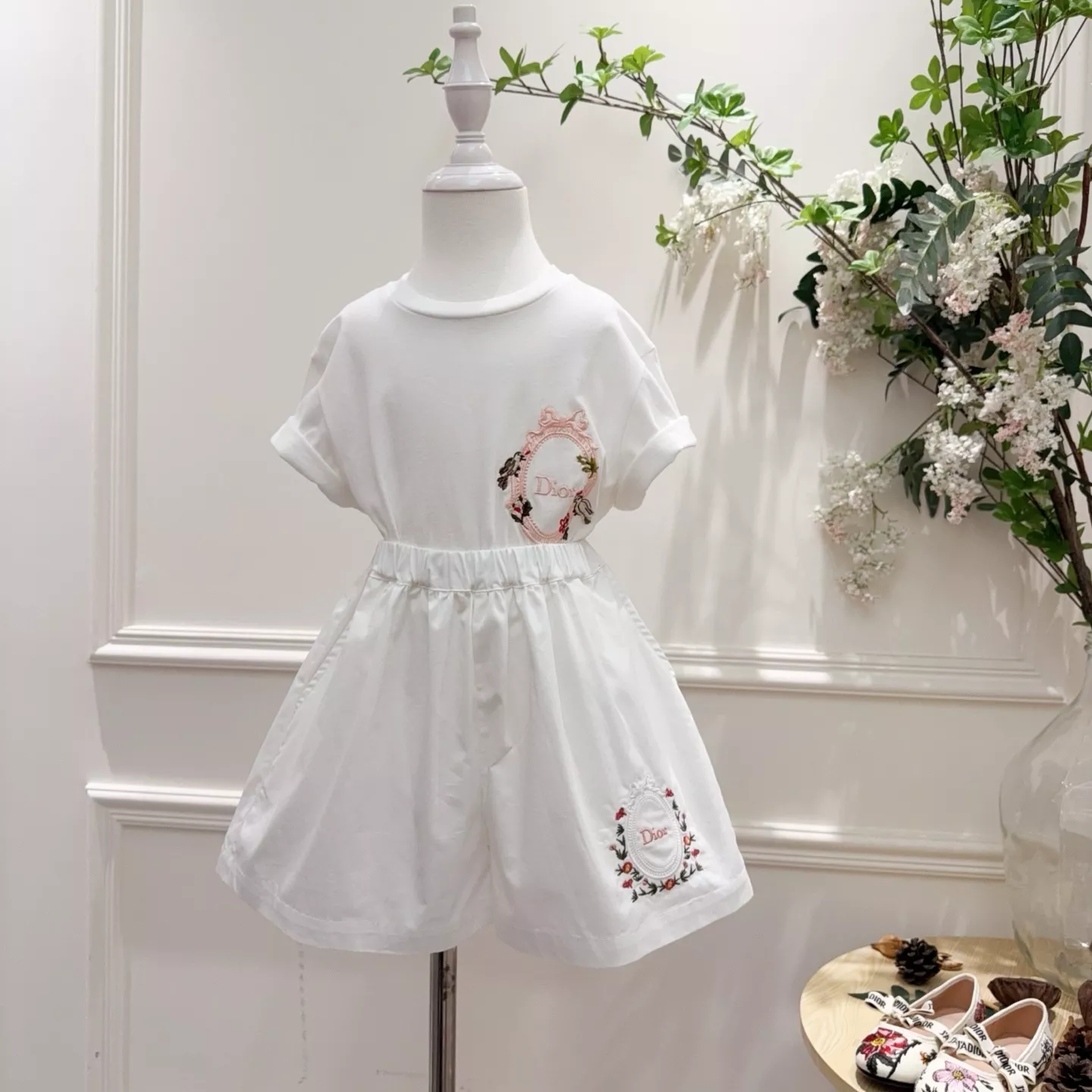 body_b93af145a21bd40f.webp