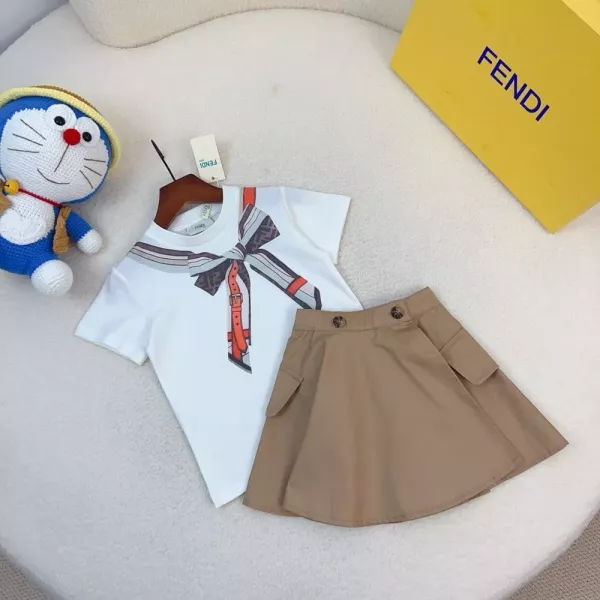 펜디 리본 포인트 반소매 상하 세트