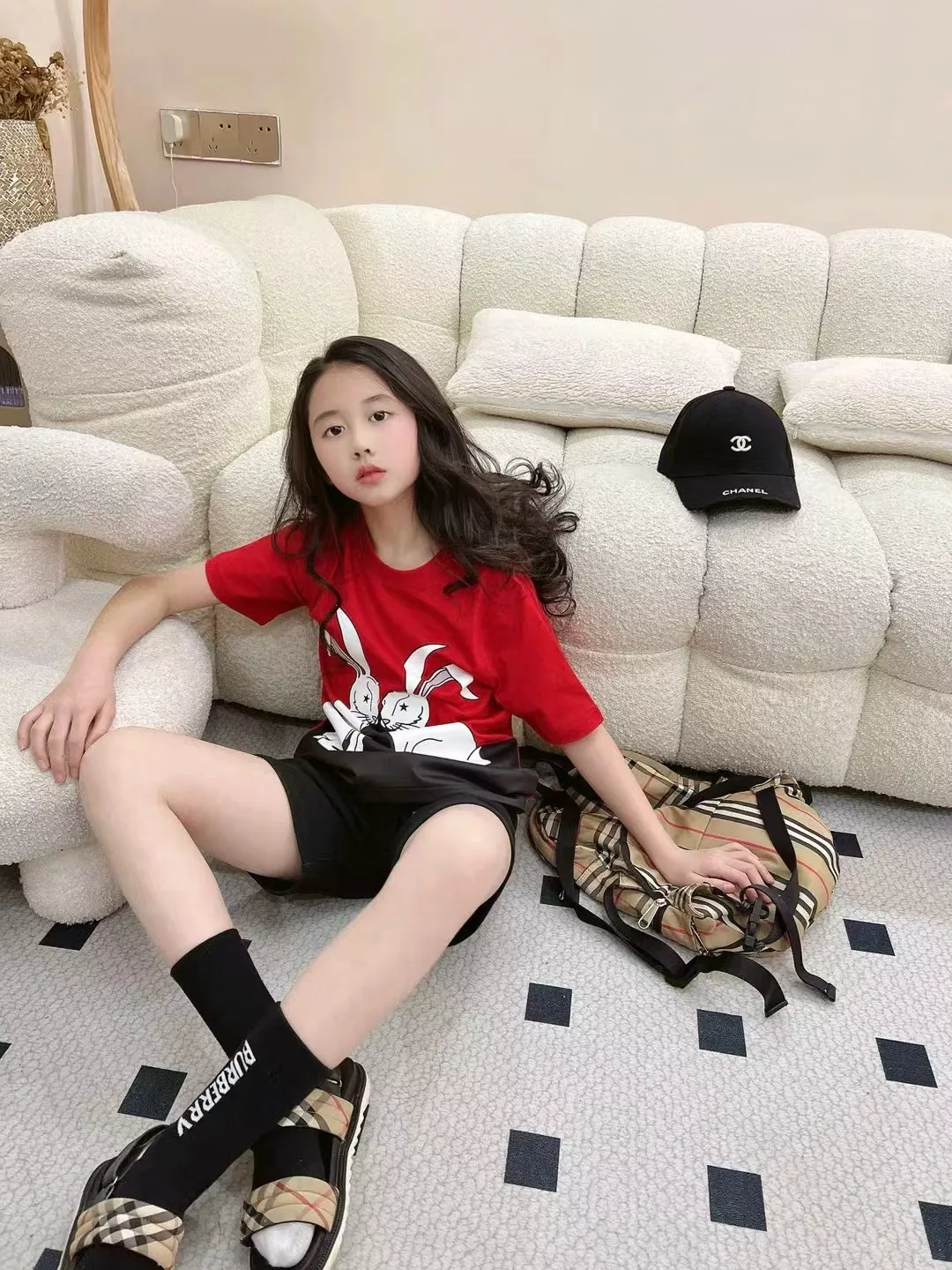 버버리 토끼 프린트 코튼 반소매 티셔츠 상세 이미지 21