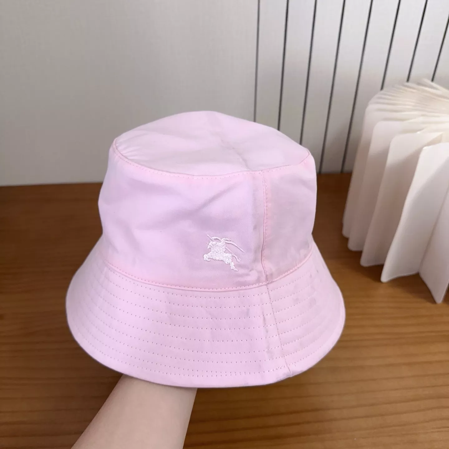 버버리 영국풍 캐주얼 버킷 모자 상세 이미지 5