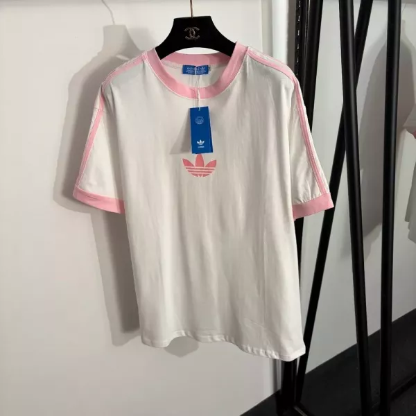 아디다스 삼선 로고 포인트 반팔 티셔츠