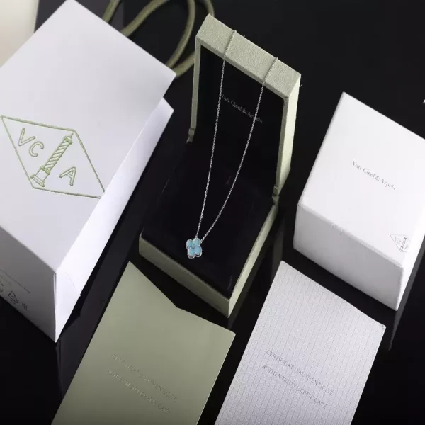 반클리프아펠 빈티지 알함브라 블루 세라믹 목걸이