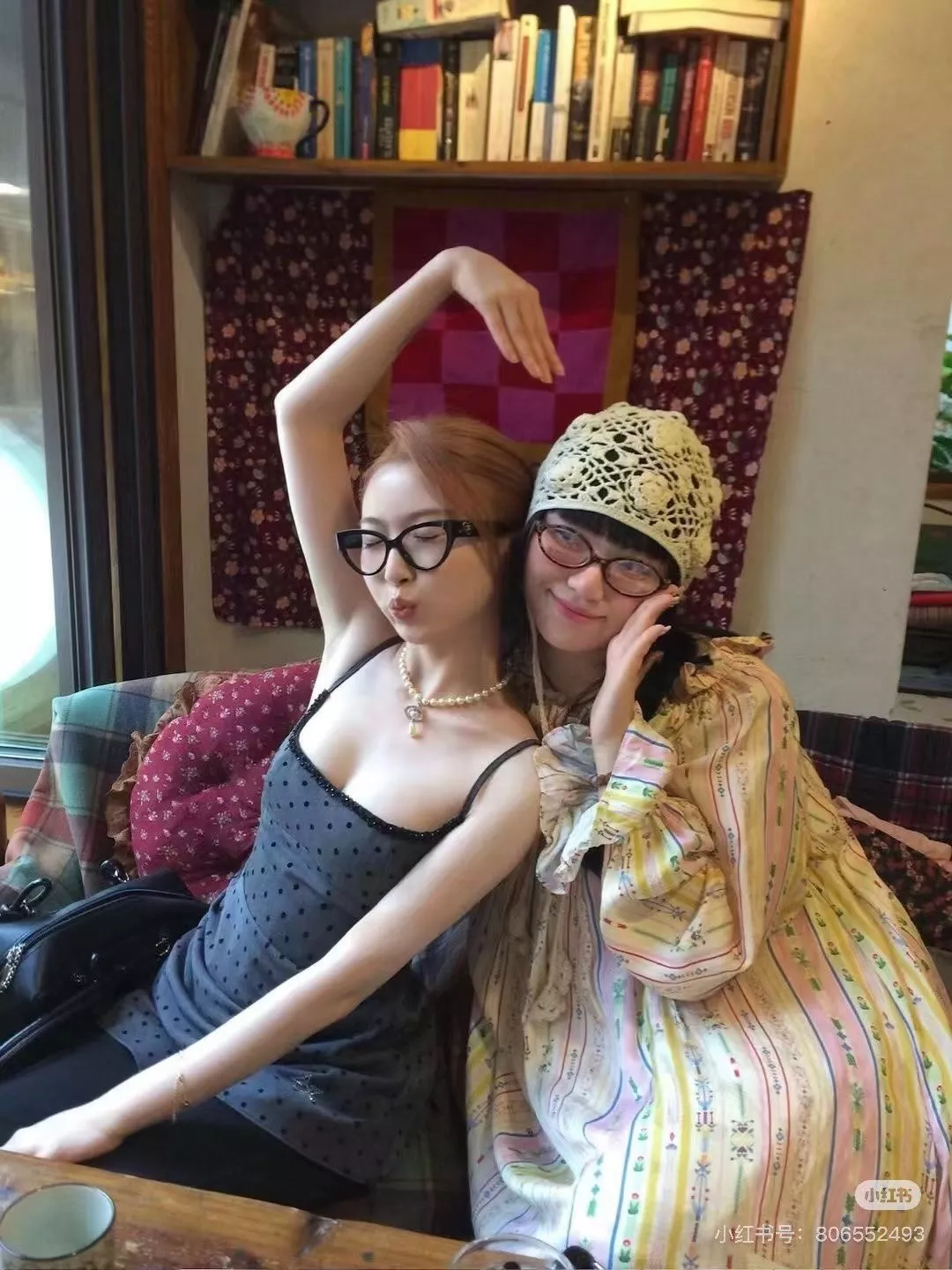 샤넬 하트 장식 블루라이트 안경테 상세 이미지 13
