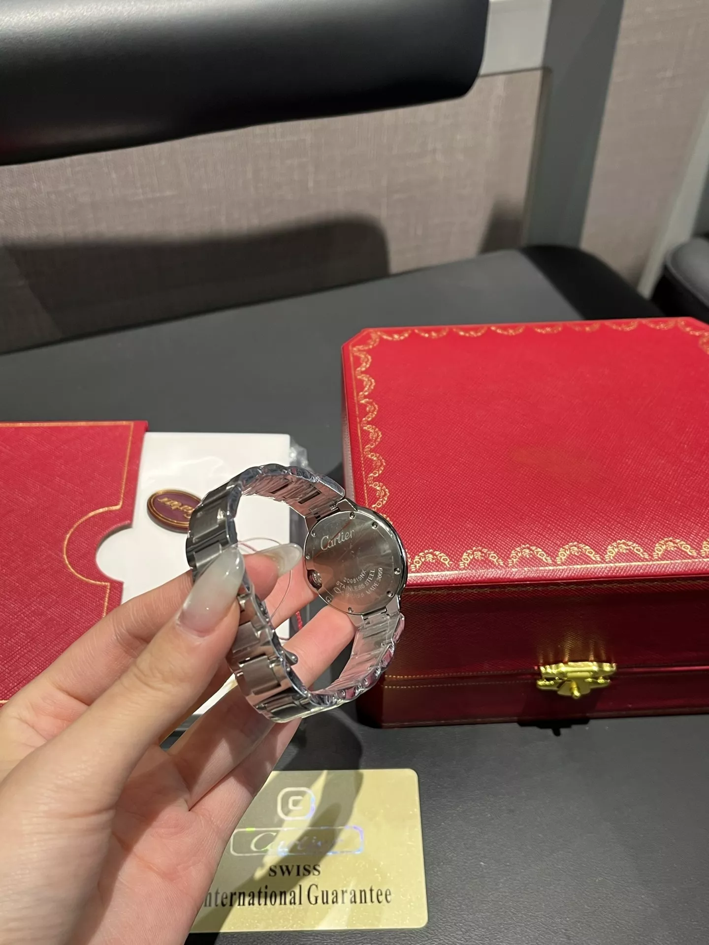 까르띠에 블루 벌룬 스틸 밴드 손목시계 상세 이미지 7