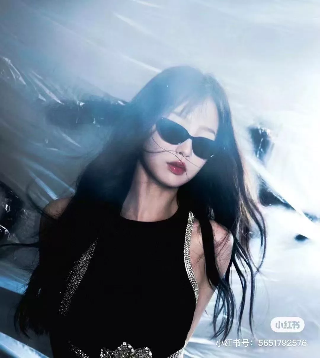 젠틀몬스터 슬림 캣아이 선글라스 상세 이미지 10