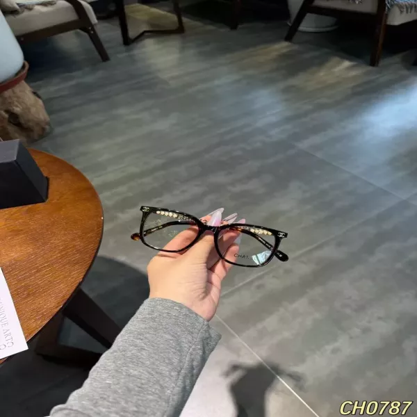 샤넬 진주 장식 초경량 안경테