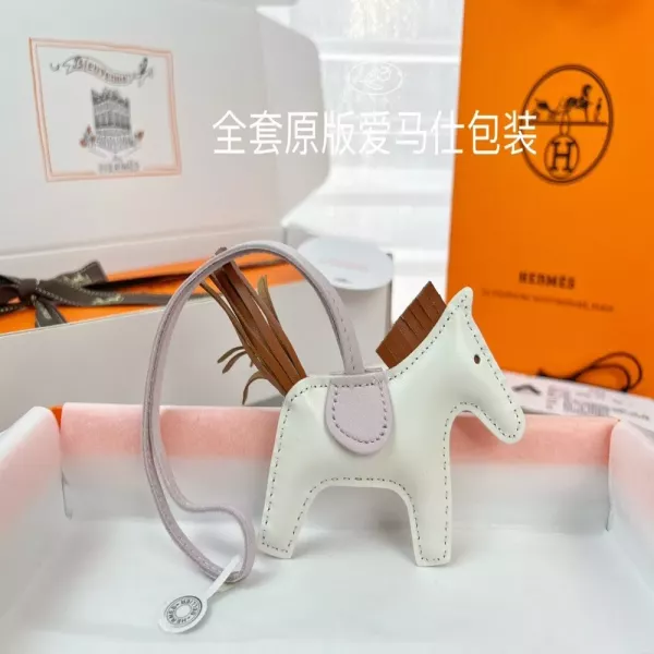 에르메스 페가수스 말 모양 가방 장식