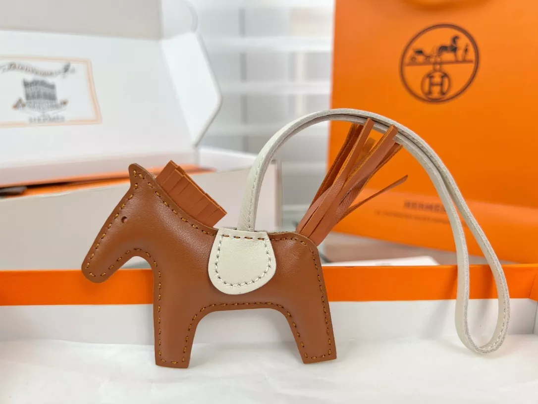 에르메스 클래식 미니 페가수스 말 참 상세 이미지 1