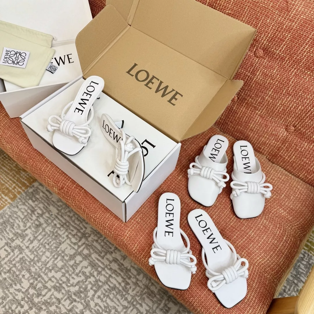 로에베 리본 장식 스퀘어토 뮬 샌들 상세 이미지 8