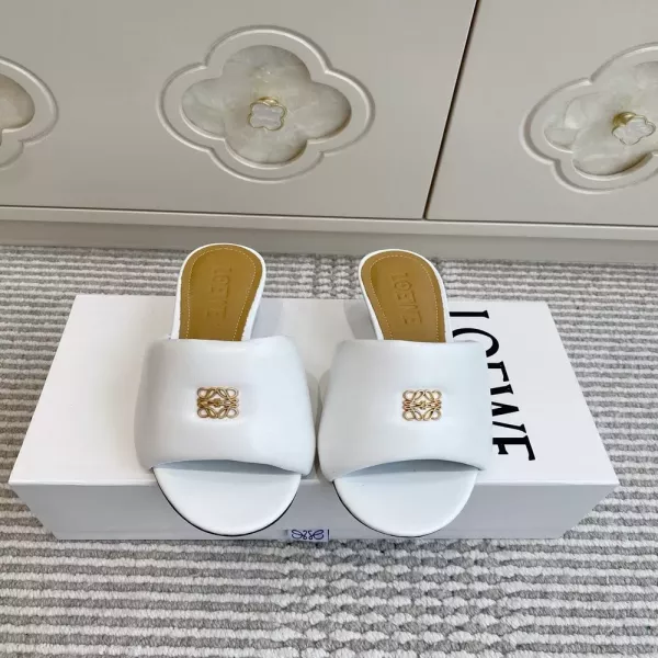 로에베 아나그램 캣힐 슬리퍼