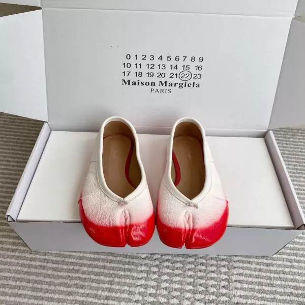 메종마르지엘라 그라데이션 타비 발레리나 슈즈