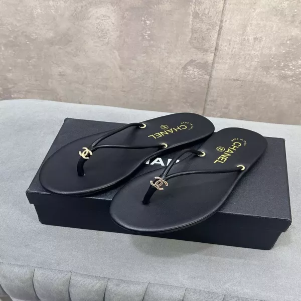 샤넬 더블씨 장식 플립플랍