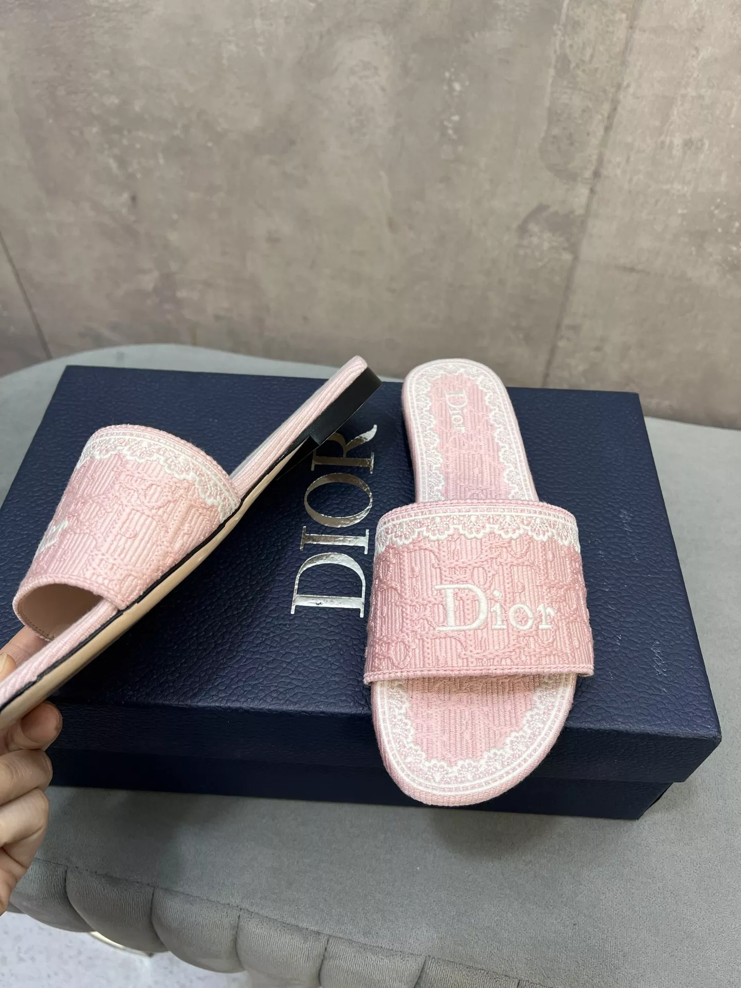 디올 CD 로고 자수 오픈토 슬리퍼 상세 이미지 3