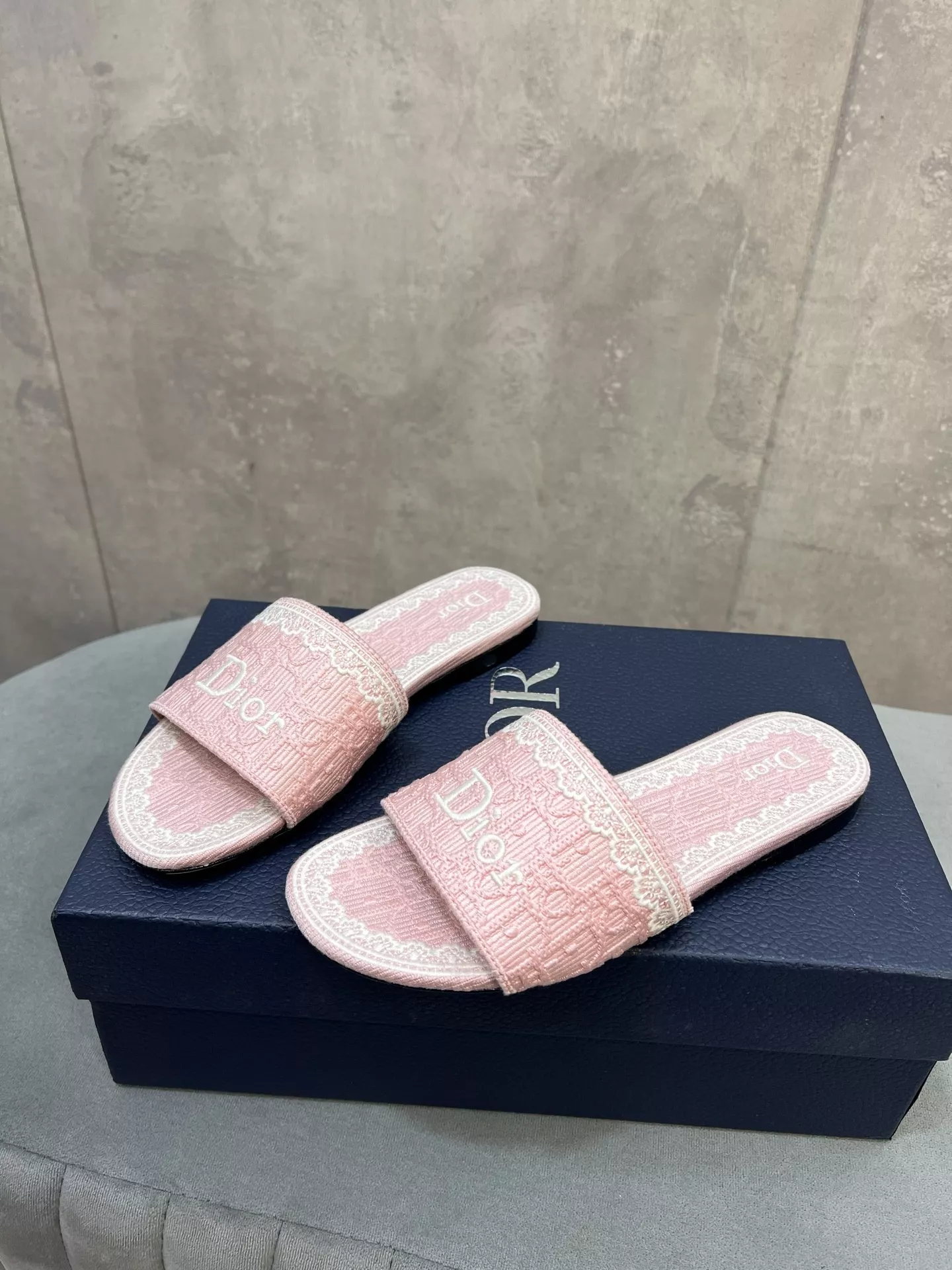 디올 CD 로고 자수 오픈토 슬리퍼 상세 이미지 4