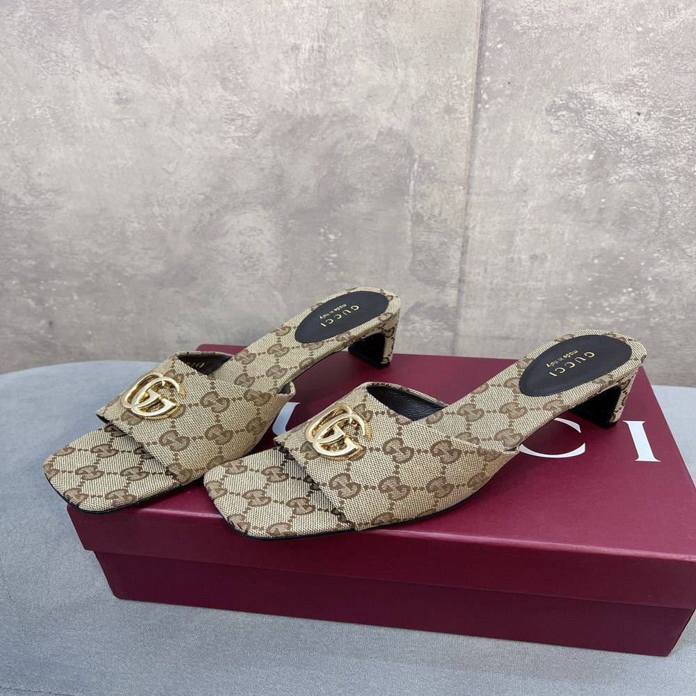 구찌 더블지 버클 스퀘어 토 오픈 샌들