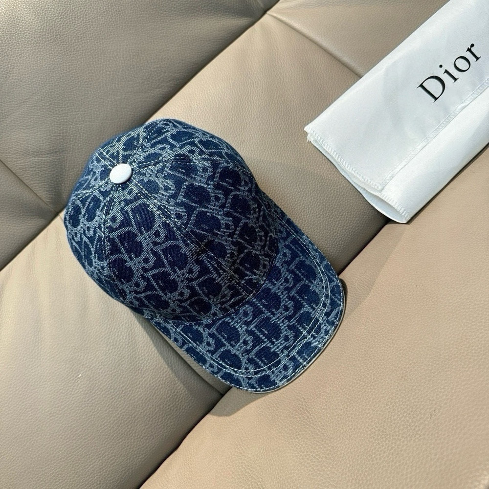 디올 올오버 모노그램 자수 캡