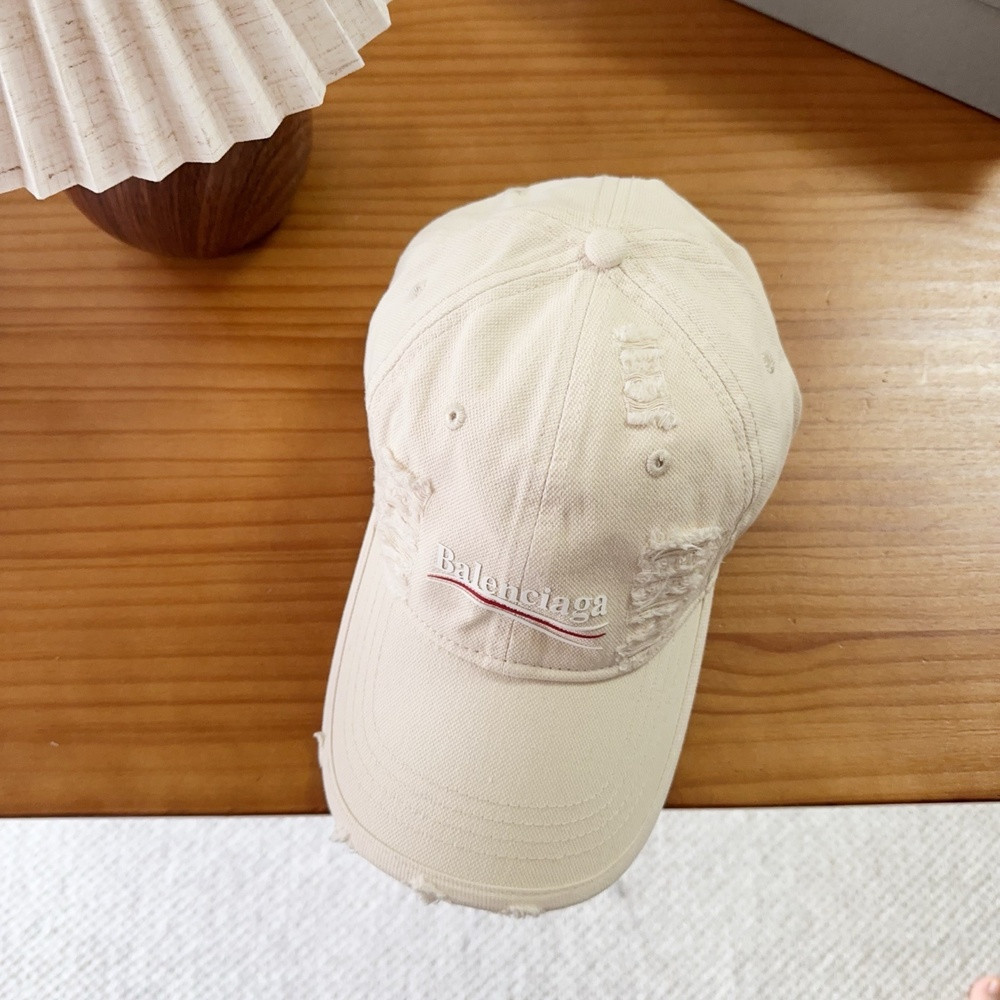 발렌시아가 자수 로고 레터링 캡