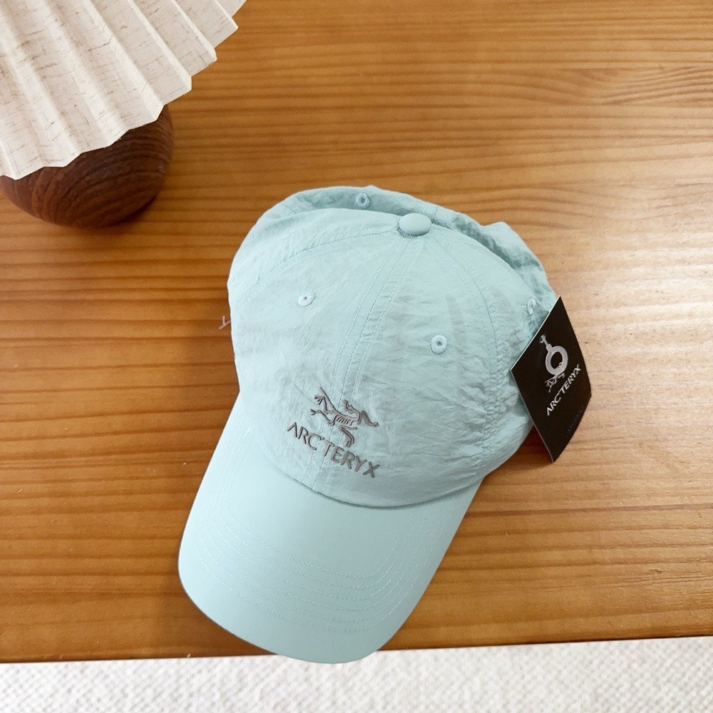 아크테릭스 로고 자수 베이스볼 캡
