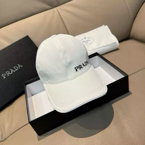 프라다 자수 로고 코튼 볼캡