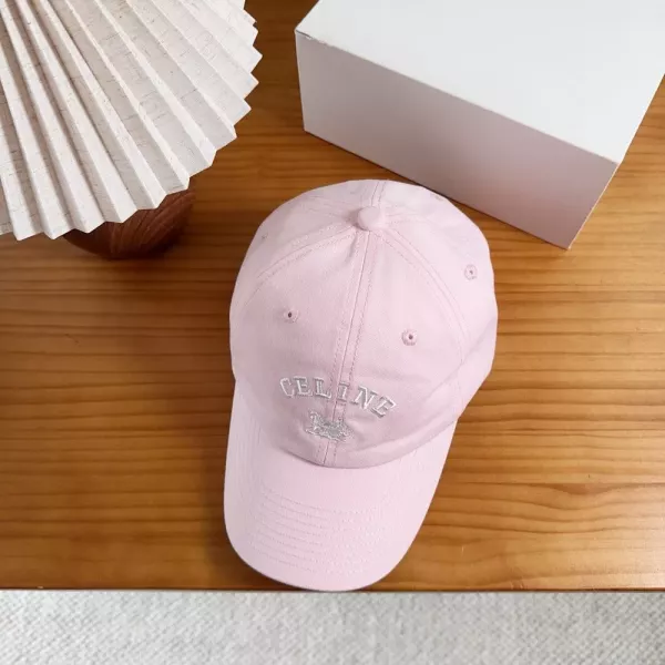 셀린느 레터링 자수 빈티지 캡