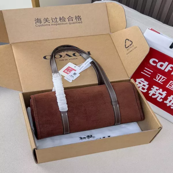 코치 브리짓 플랩 숄더백