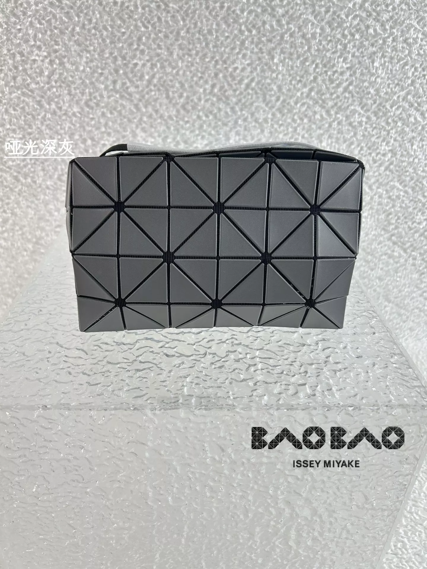 이세이미야케 지오메트릭 폴딩 박스백 상세 이미지 3
